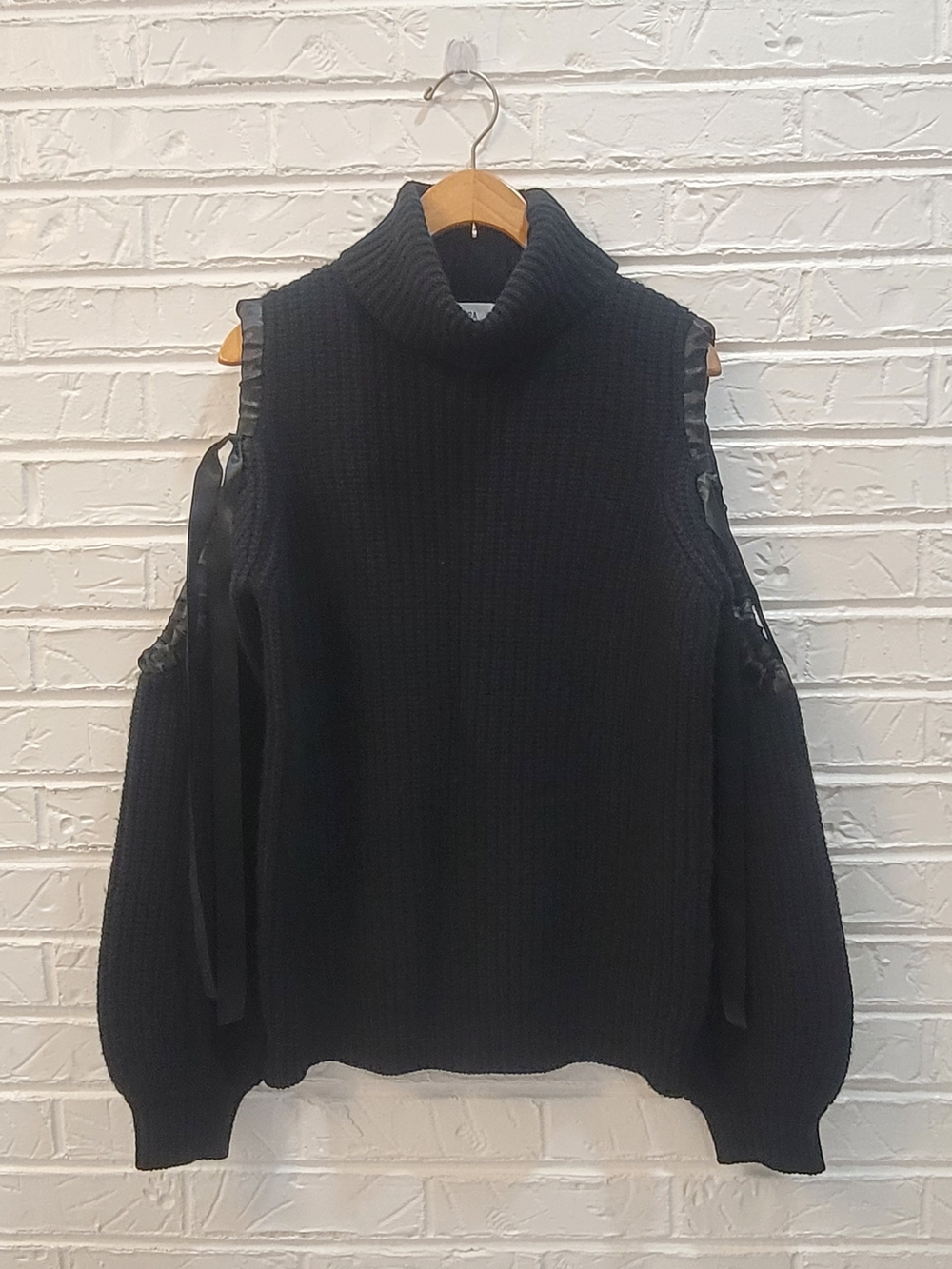 LPA Cold-Shoulder Turtleneck Knit Sweater Cashmere/Wool size S